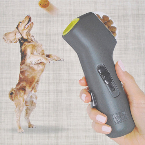 Automatic Pet Snack Launcher
